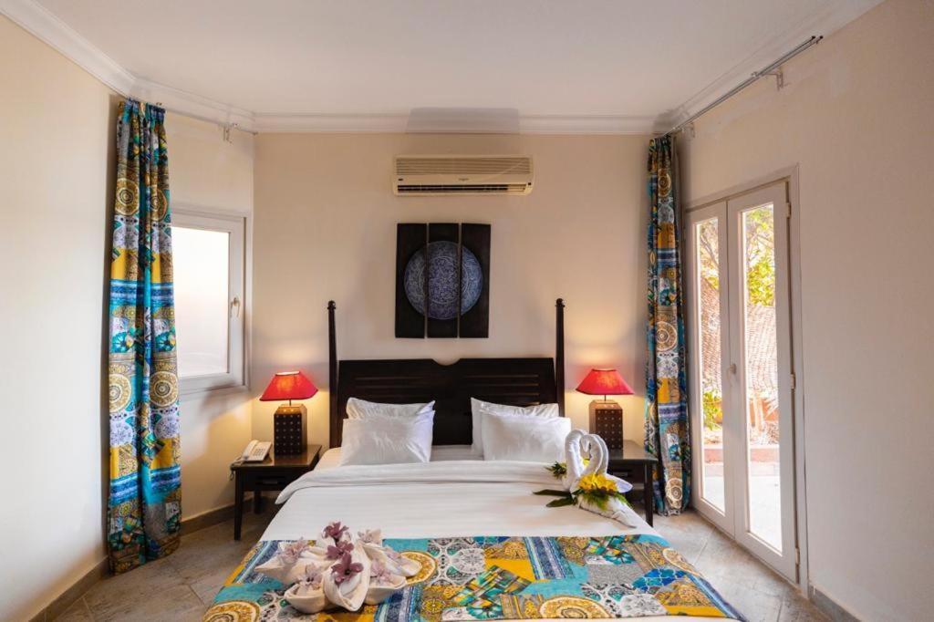 Golden Ocean Marina Hotel Ел Аламейн Екстериор снимка