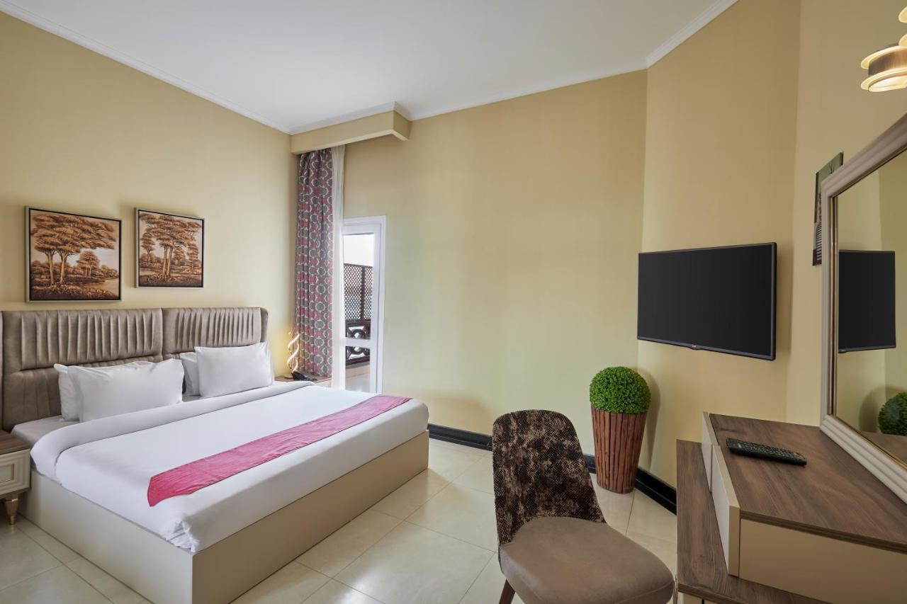 Golden Ocean Marina Hotel Ел Аламейн Екстериор снимка