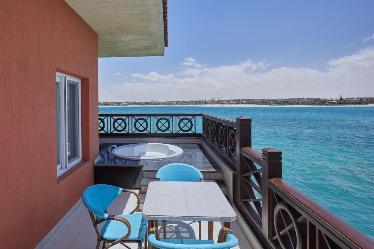 Golden Ocean Marina Hotel Ел Аламейн Екстериор снимка